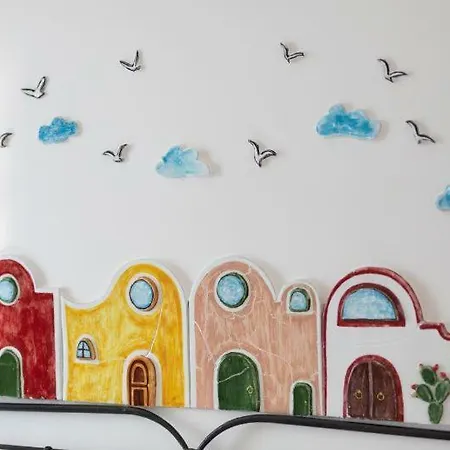 Sleeps 6 Air Con Villa *